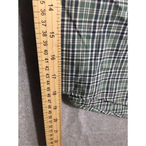 Mens L.L. Bean Button Up Shirt Casual Green Plaid Vintage Traditional Fit - Picture 4 of 4